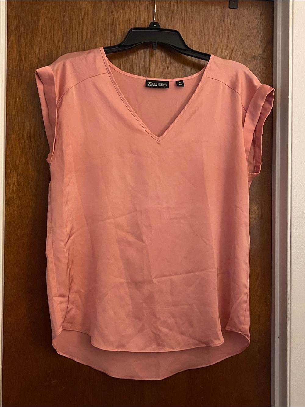 New York & Company Coral Pink V-Neck Cap Sleeve Top
